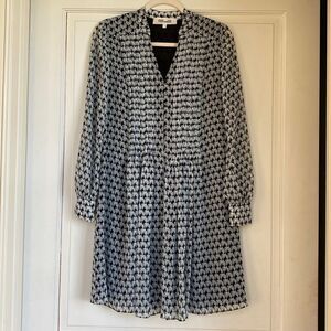 Like New Worn Once Fun Dress By Diane Von Furstenberg
